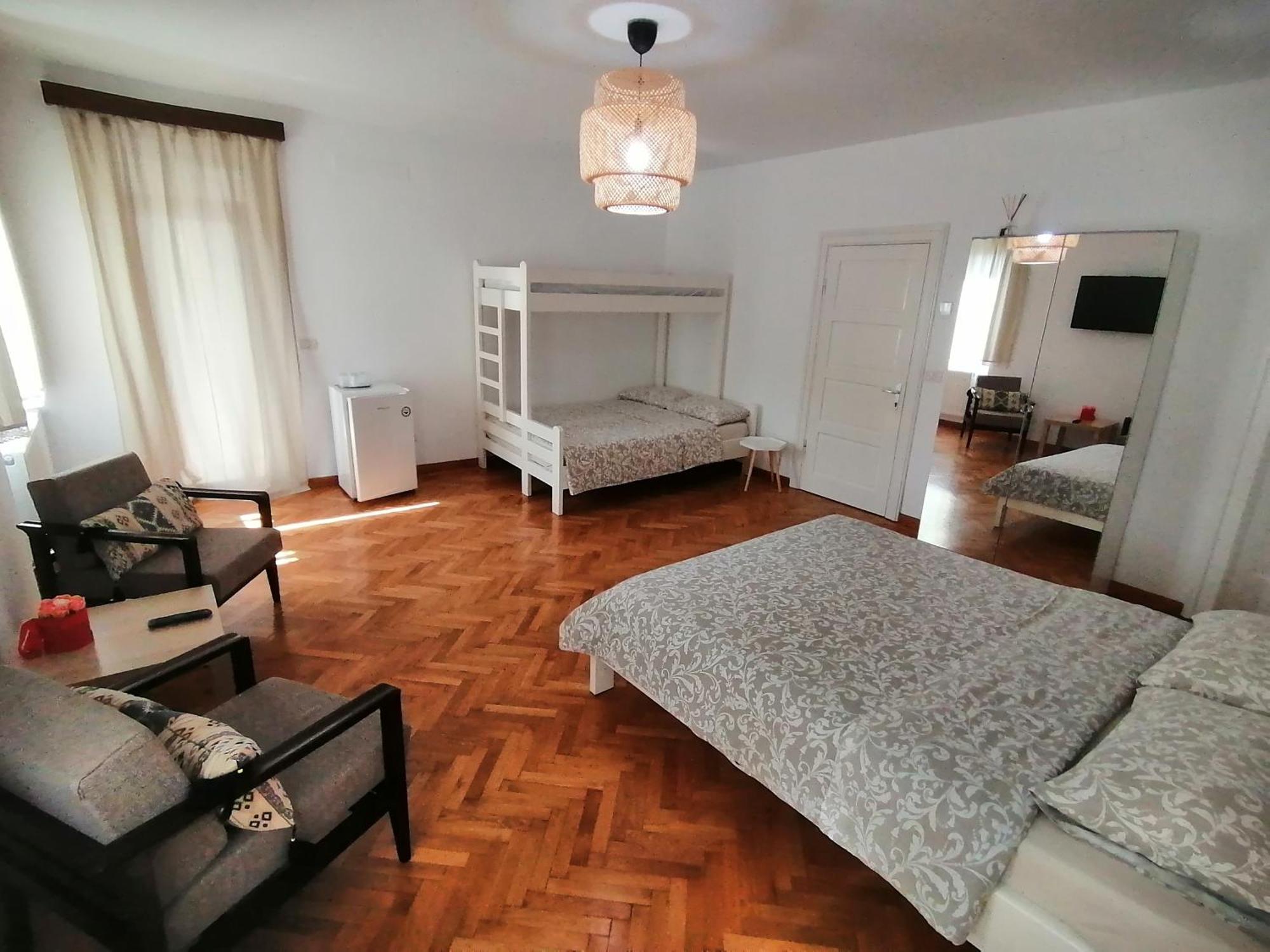 Apartament Casa Bologna Braszów Pokój zdjęcie